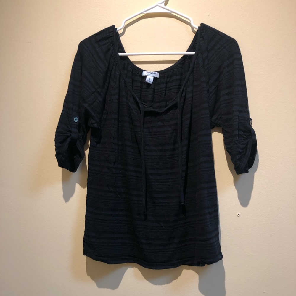 🖤 Black and sheer stripes 3/4 sleeve top